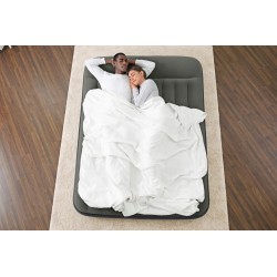 Dmuchany Materac Z Pompką 203 x 152 x 30 cm Bestway 67930